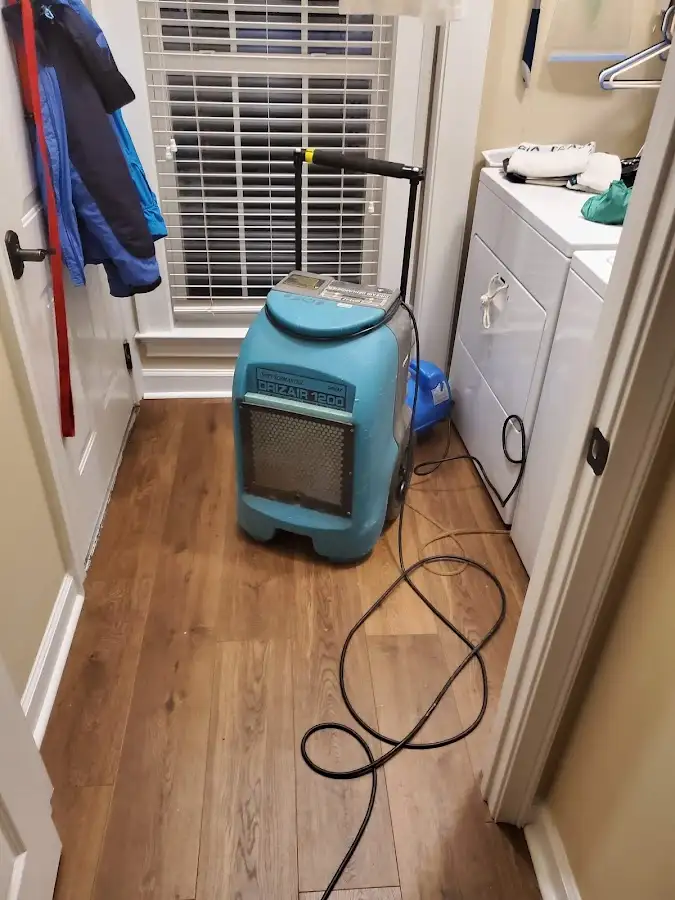 Commercial dehumidifier deployed for Flood Damage Cleanup in Highland Park